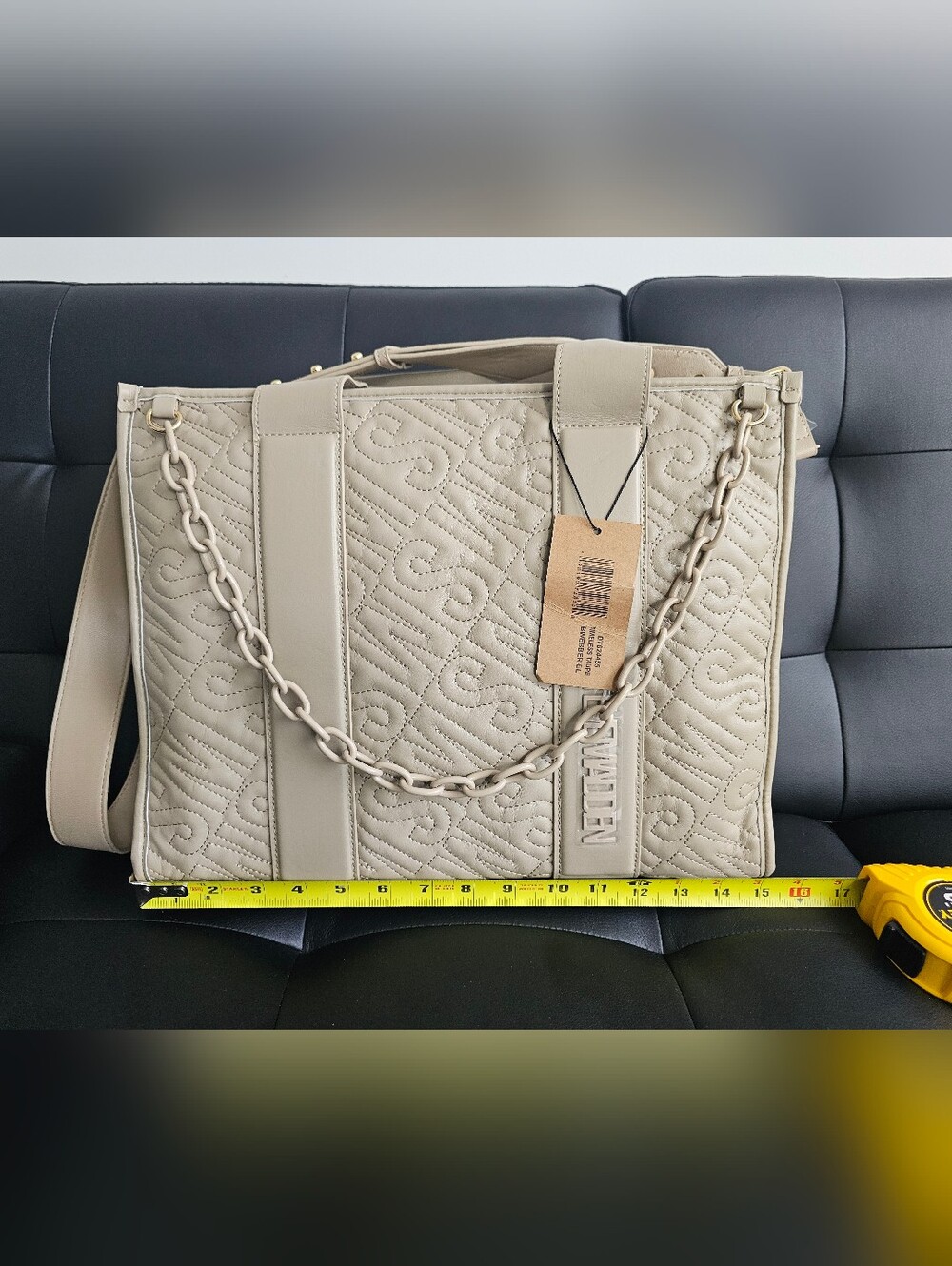 BNWT Beige Quilted Tote Bag with Chain and Adjustable Strap - Picture 8 of 10